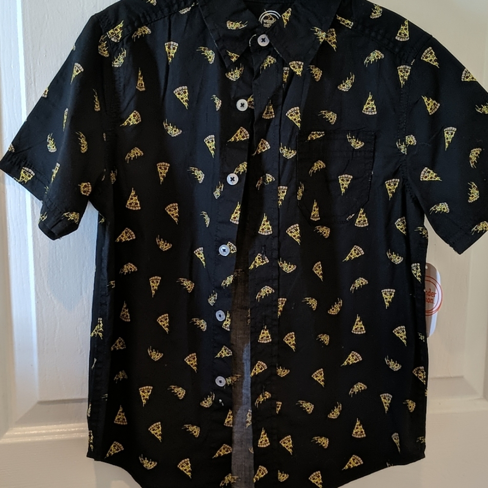 Boys button down "pizza" shirt NWT Size S